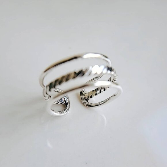Women's 925 Sterling Silver Triple Band Three Stacking Ring Set Adjustable Thumb - Picture 9 of 10